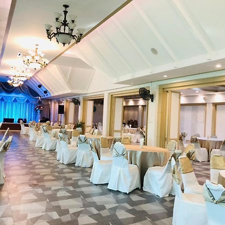 Rnana Grand Hotel Phang Nga Ngoại thất bức ảnh