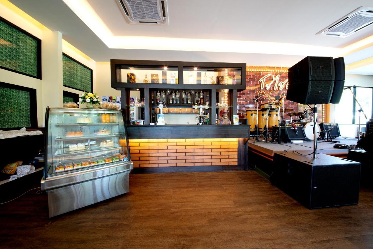 Rnana Grand Hotel Phang Nga Ngoại thất bức ảnh