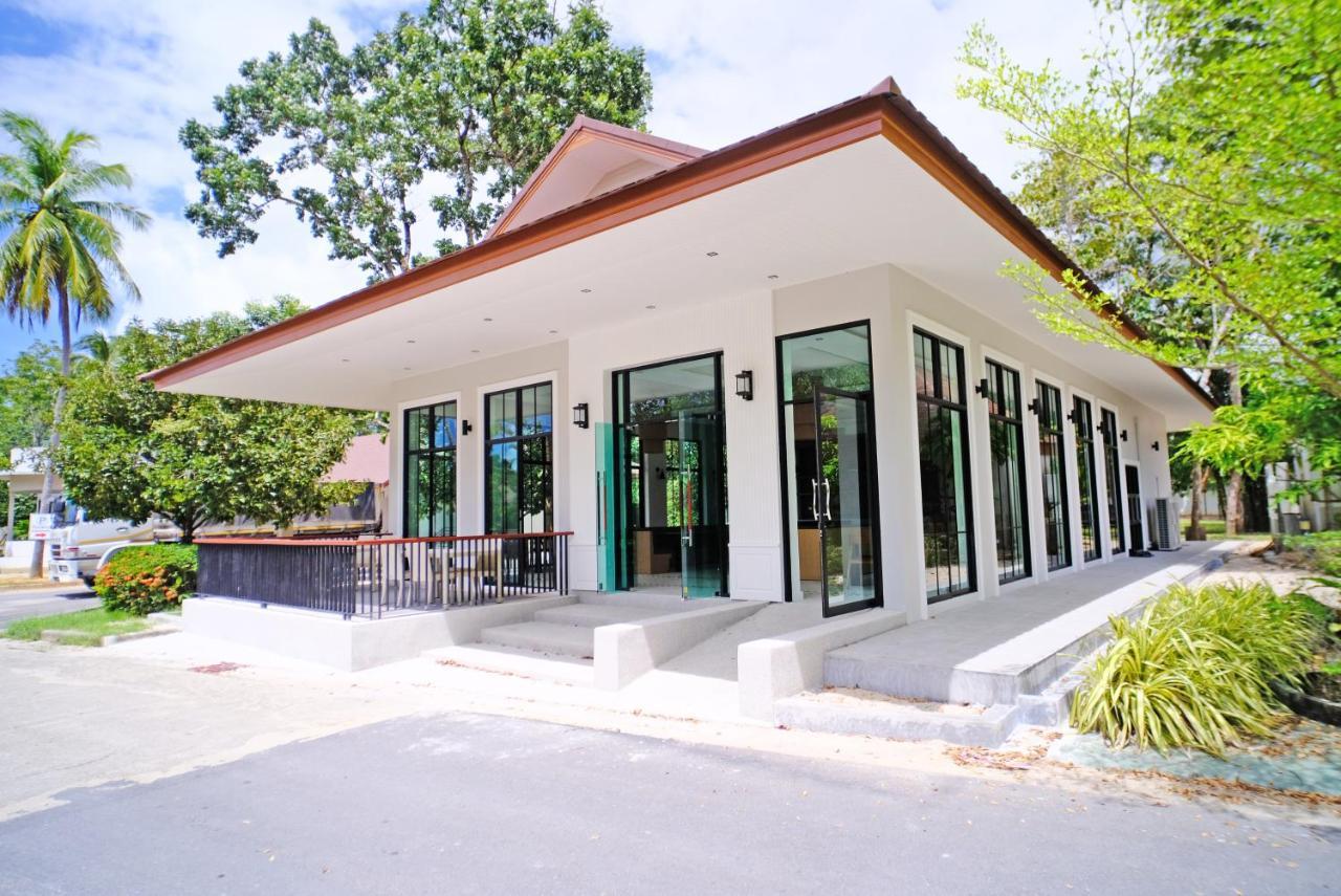 Rnana Grand Hotel Phang Nga Ngoại thất bức ảnh