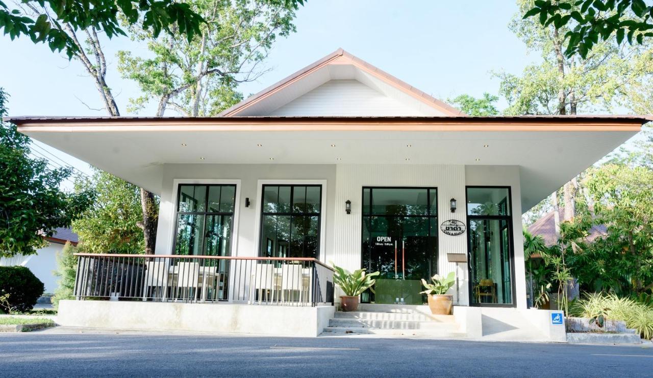 Rnana Grand Hotel Phang Nga Ngoại thất bức ảnh